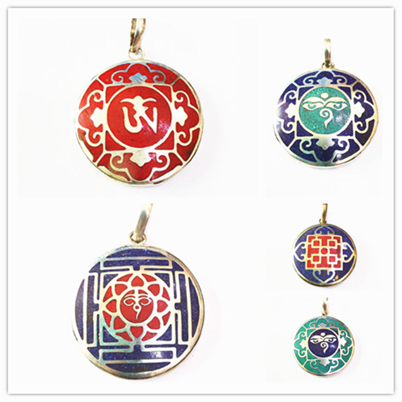 Ethnic Fashion Com - จี้โลหะสีขาวแบบทิเบต ลายแมนดาลา พระพุทธรูป OM ดวงตาพระพุทธเจ้า เครื่องประดับทำมือสไตล์ชาติพันธุ์