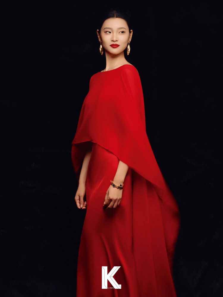 แฟชั่นใหม่ปี 2026 ชุดถ่ายภาพพอ - Ethnic Clothing & Online Fashion Store Khaadi Pk บทวิจารณ์และราคา