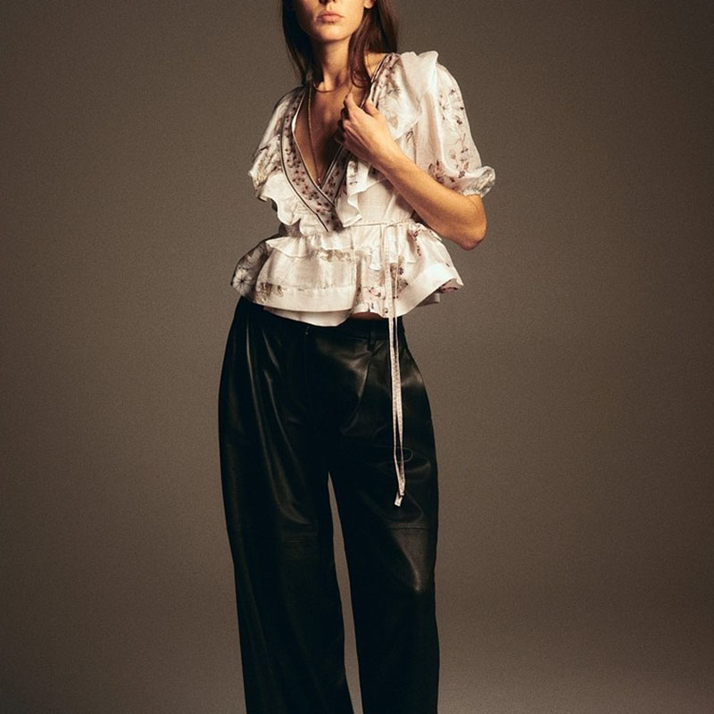 เสื้อทรงกระโปรงลายดอกคอวีสุดหร - Ethnic Wear Fashion Designer บทวิจารณ์และราคา